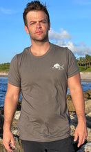 Load image into Gallery viewer, Cudjoe Cotton with White Off-shore Design