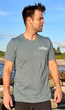 Load image into Gallery viewer, Cudjoe Cotton with White Inshore Design
