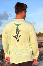 Load image into Gallery viewer, Mint Sugarloaf with Deep Sword Design
