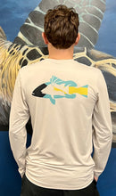 Load image into Gallery viewer, Sand Sugarloaf with Bahama Diver Design
